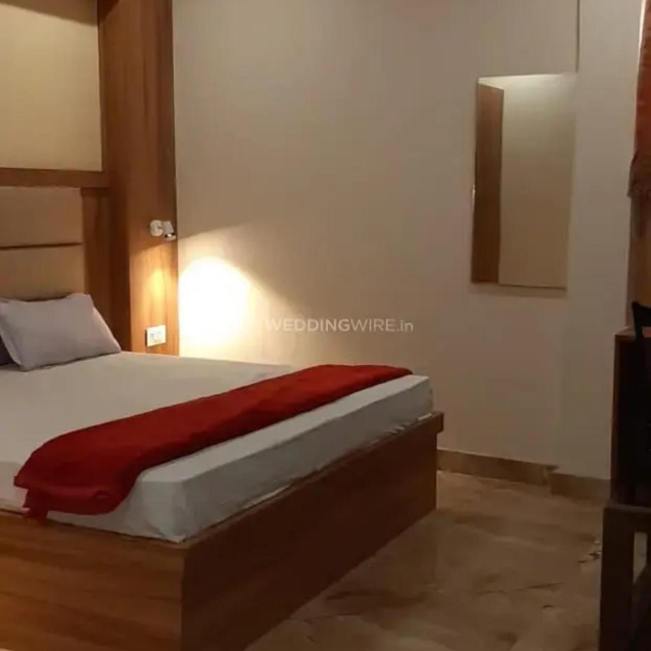 New Kumar Hotel & Banquet Lucknow Ngoại thất bức ảnh