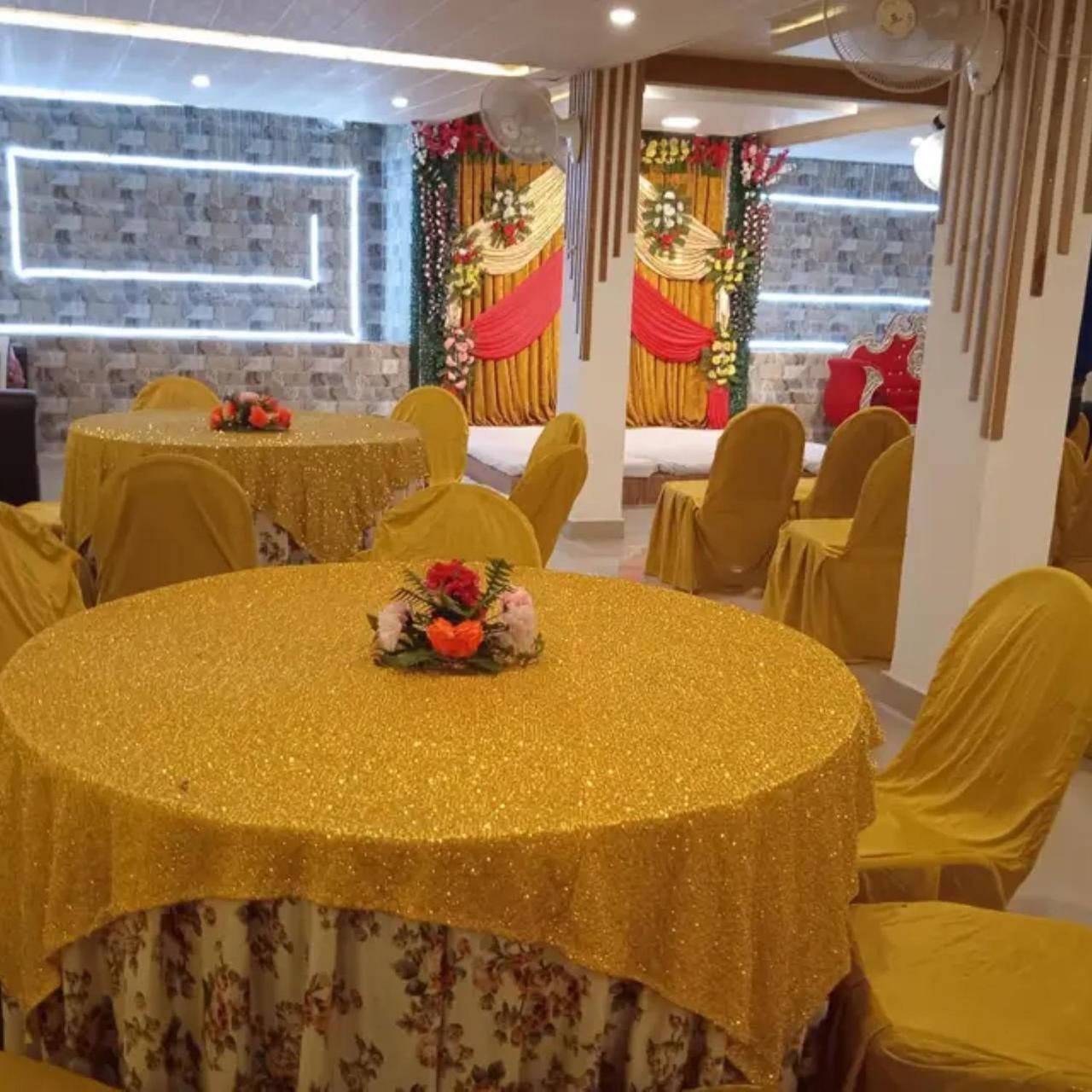 New Kumar Hotel & Banquet Lucknow Ngoại thất bức ảnh