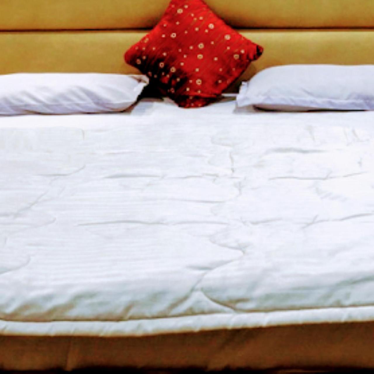 New Kumar Hotel & Banquet Lucknow Ngoại thất bức ảnh